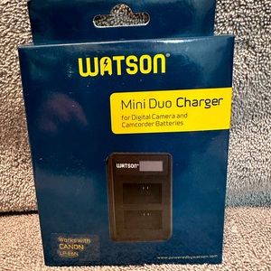 Watson Mini Duo Charger for Canon